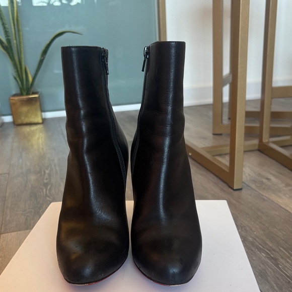 Christian Louboutin boots! - Picture 3 of 9